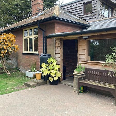 Woodland Retreat, Market Lane, Blundeston, Lowestoft Kültér fotó